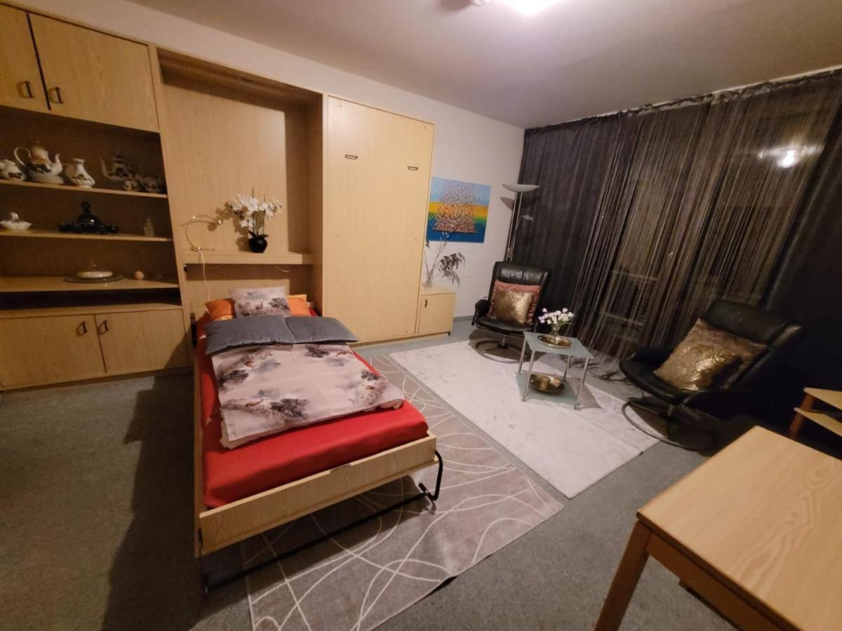 Appartement An Der Weinstrasse Bad Bergzabern Exterior foto